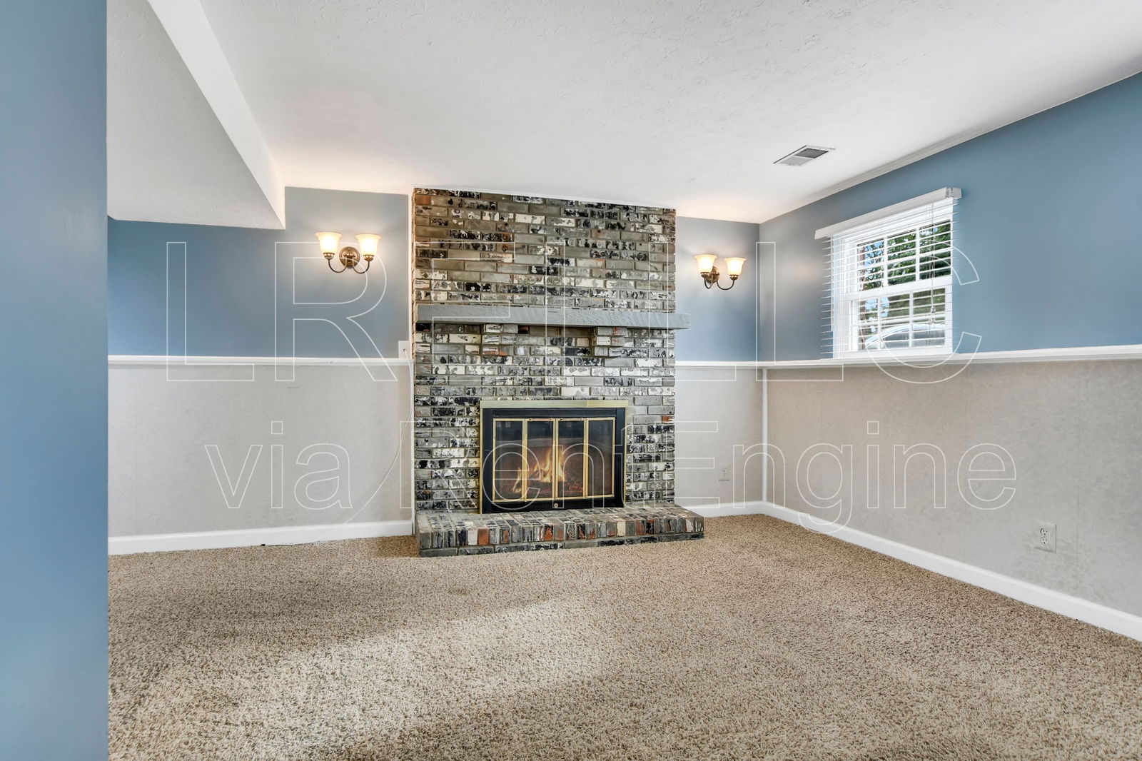 Gallery Image 16