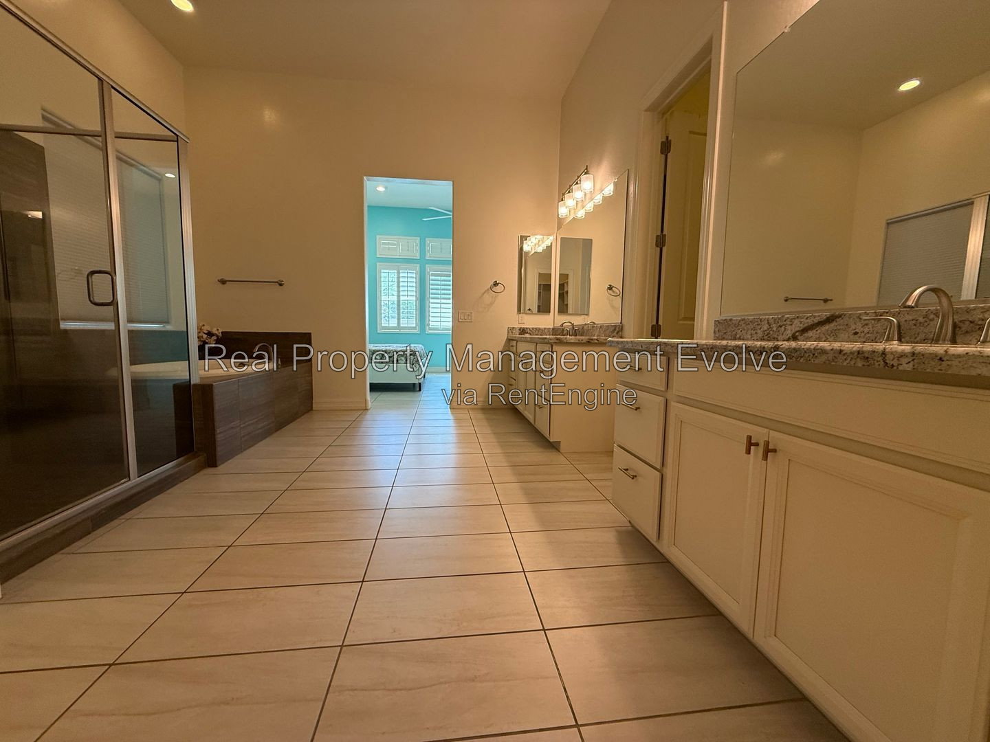 Gallery Image 31