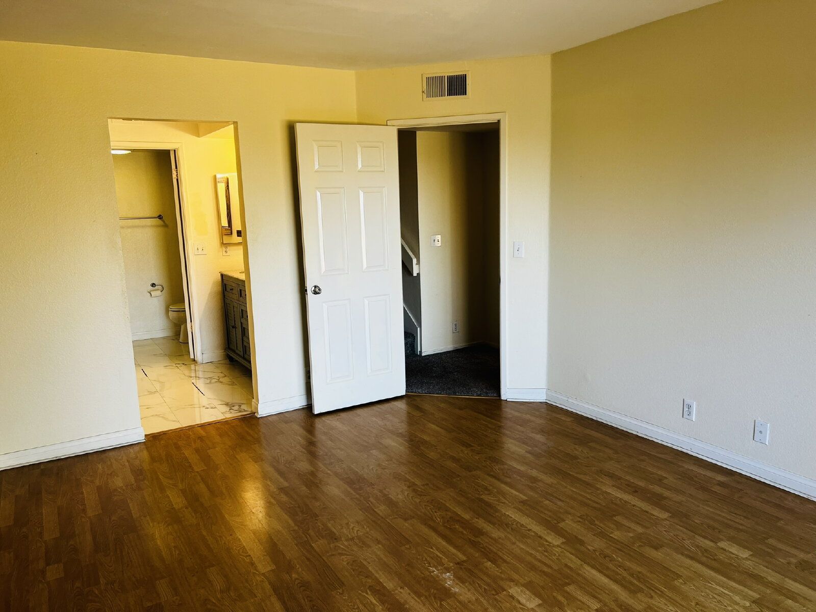 Gallery Image 48