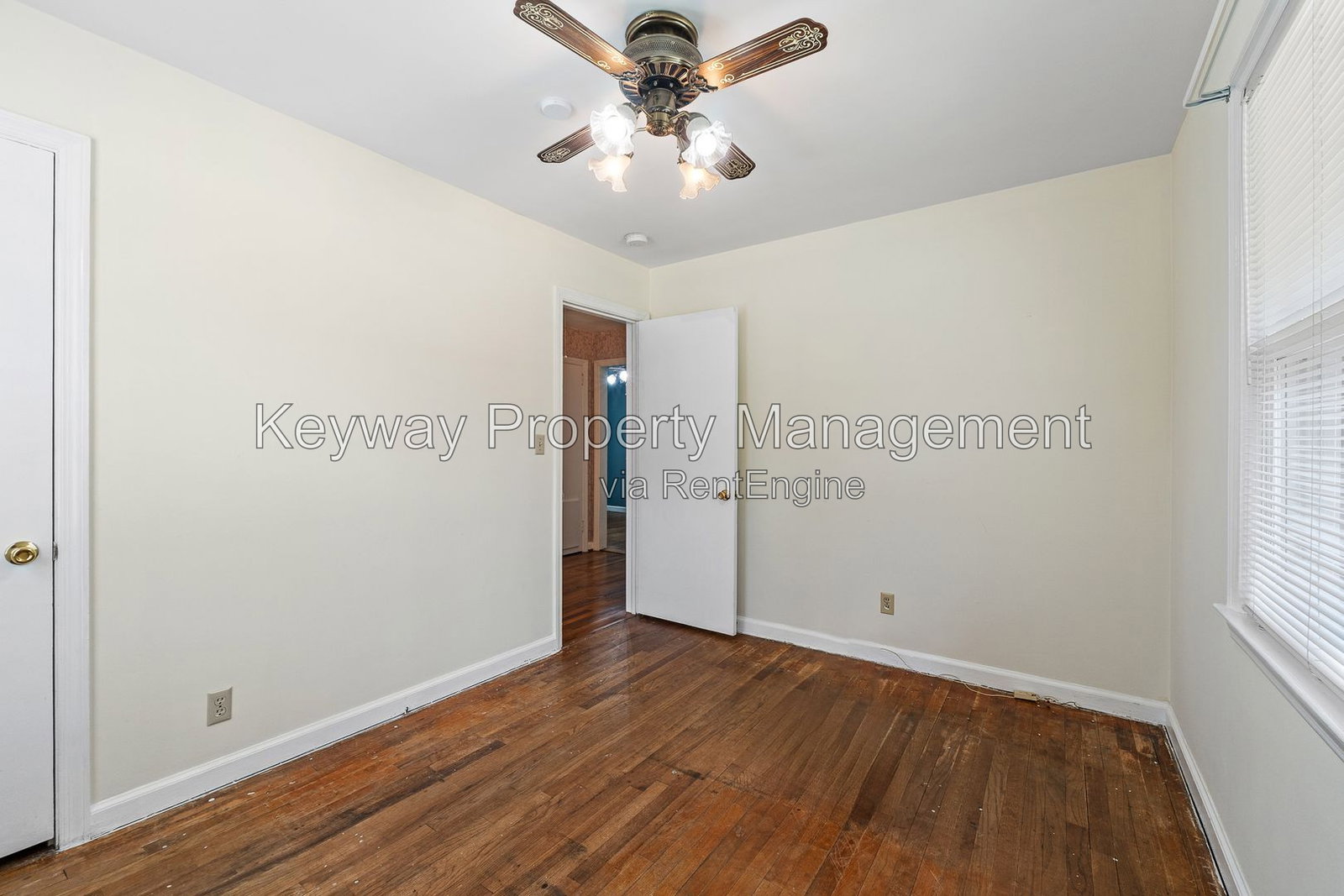 Gallery Image 14