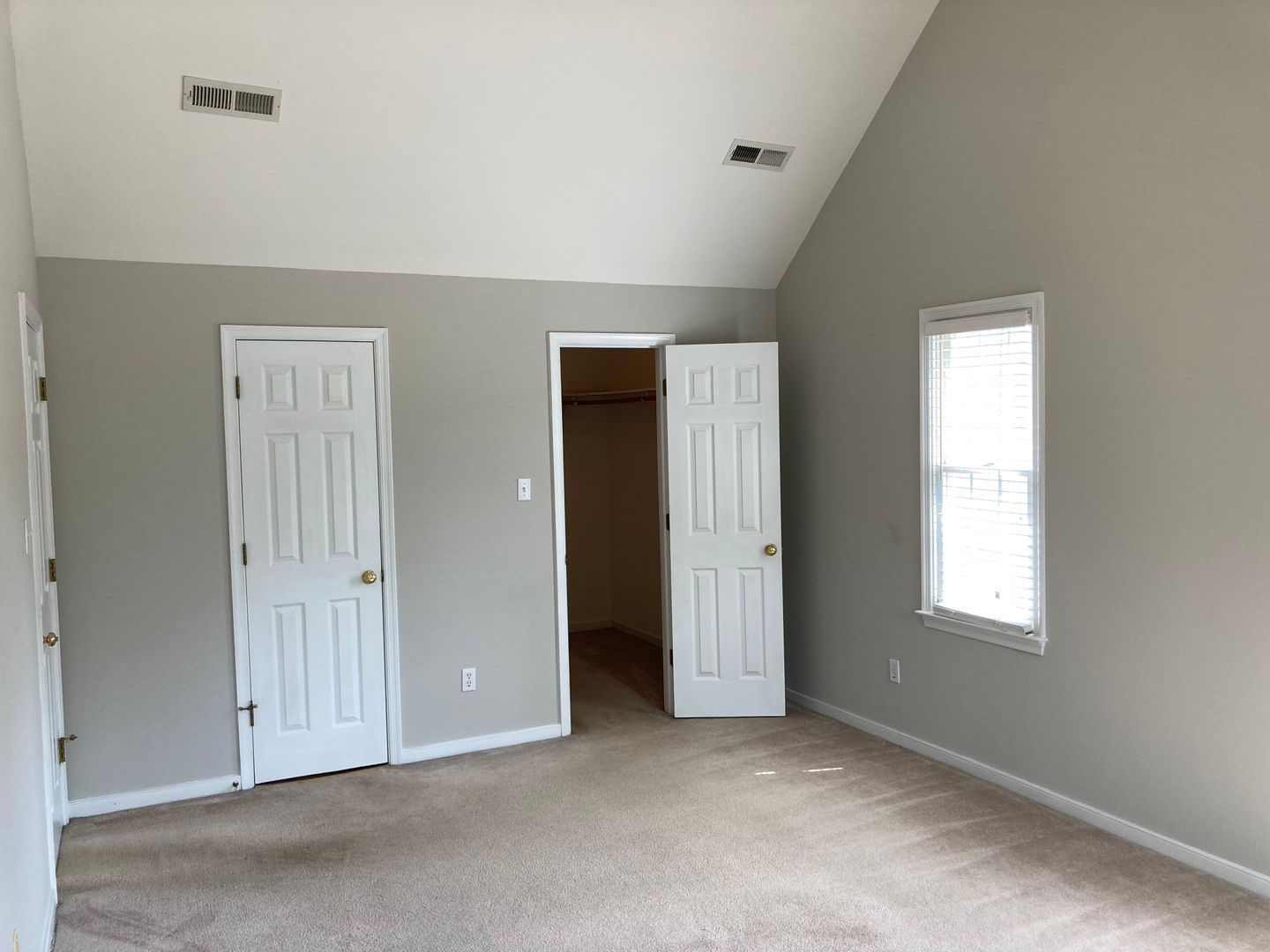 Gallery Image 22