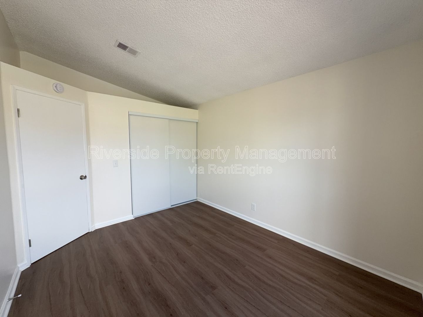 Gallery Image 30