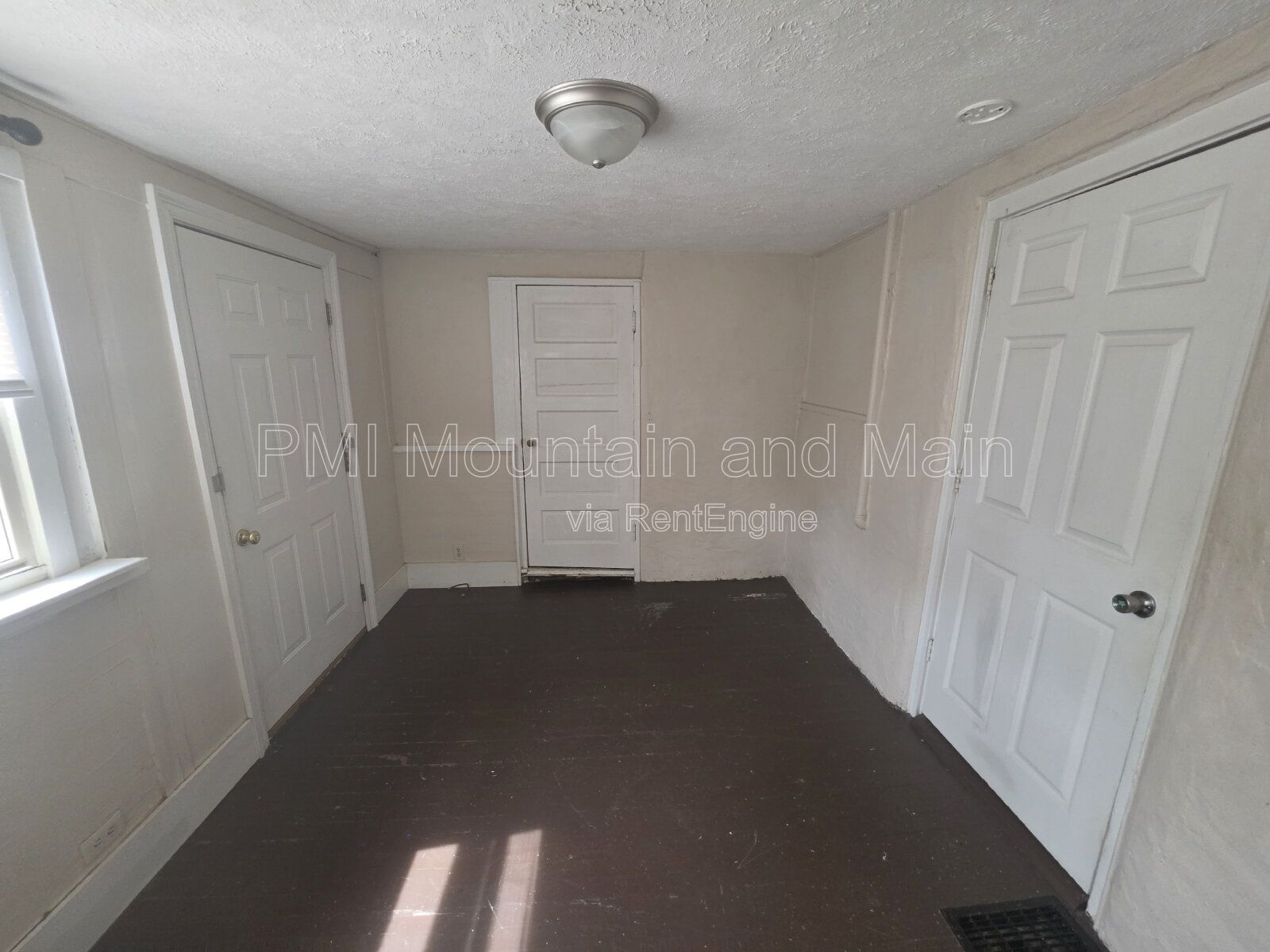 Gallery Image 21