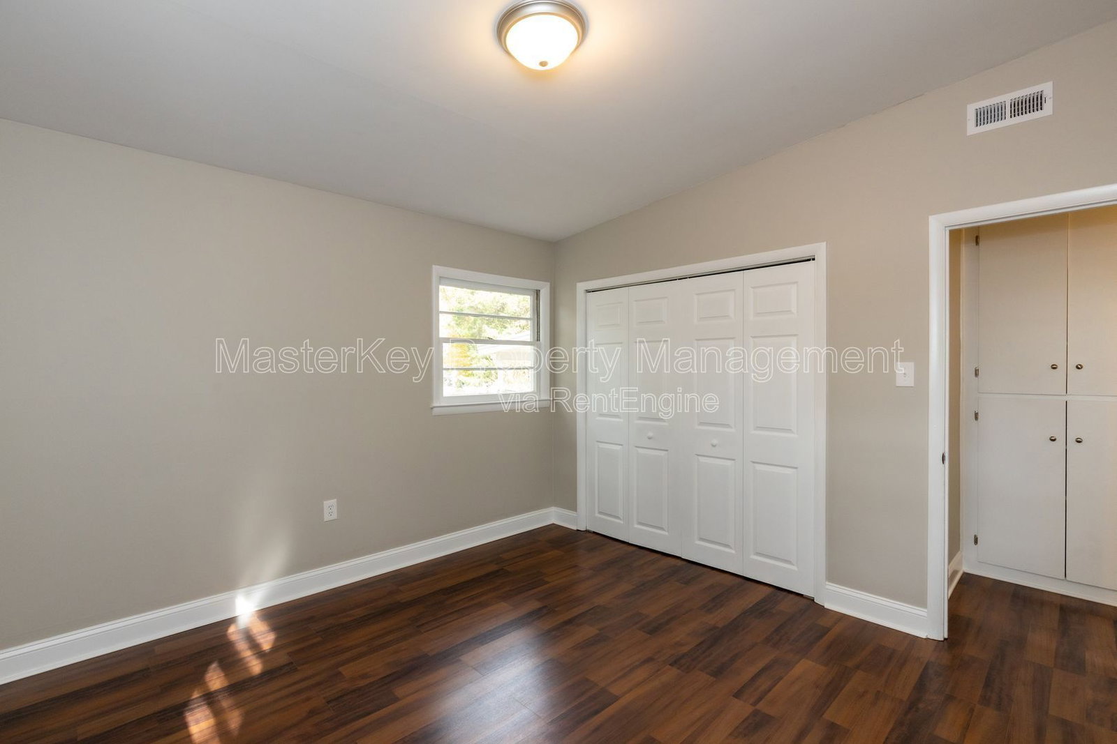 Gallery Image 21