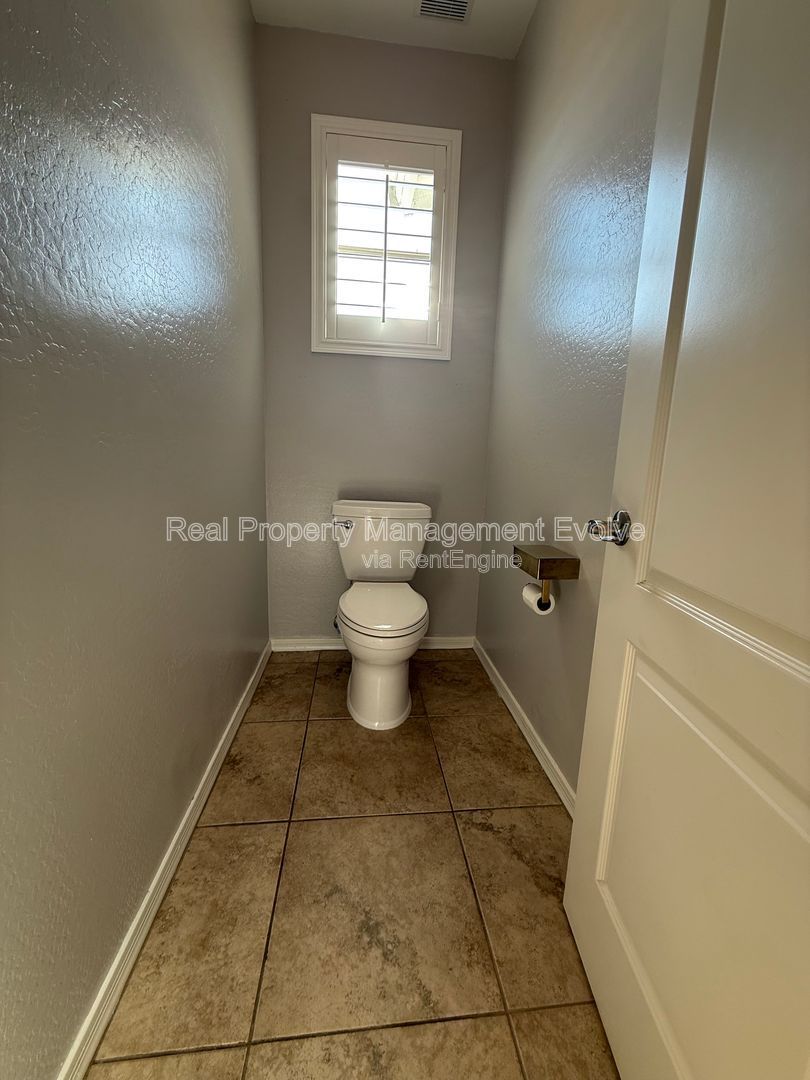Gallery Image 34