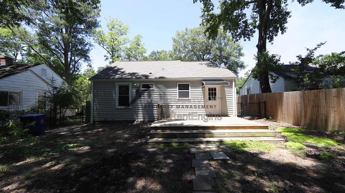 Gallery Image 16