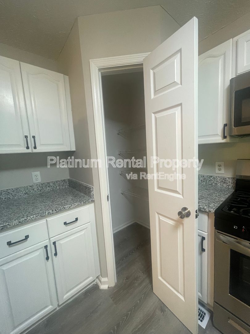 Gallery Image 39