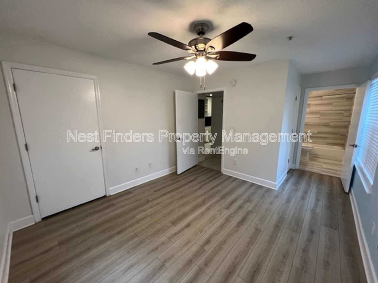 Gallery Image 20