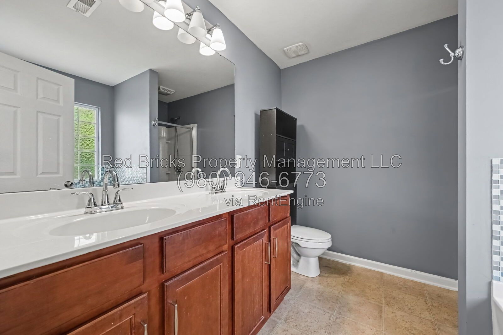 Gallery Image 21