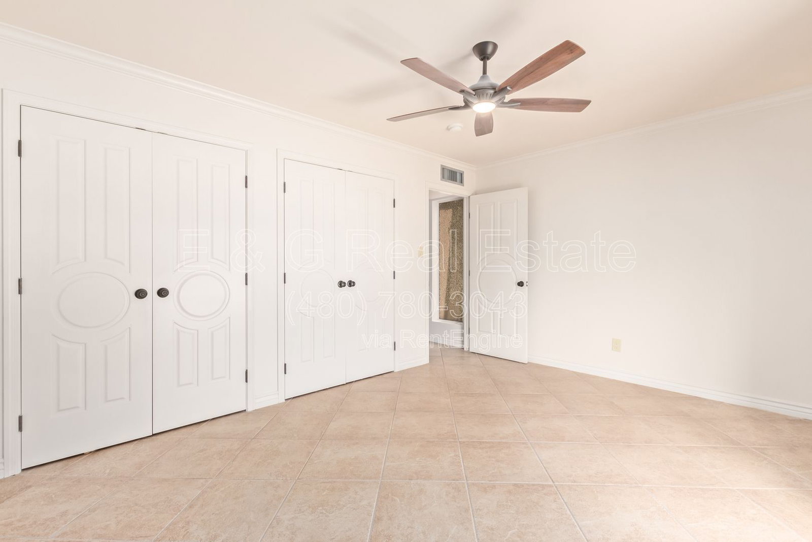Gallery Image 19