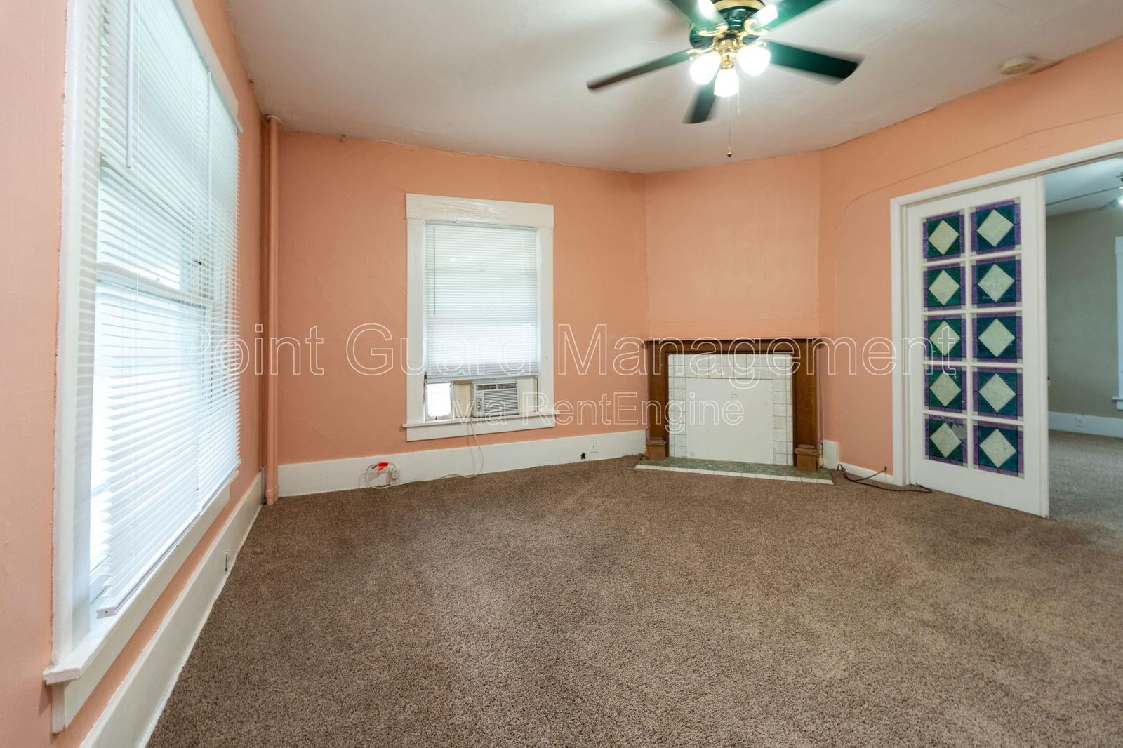 Gallery Image 0