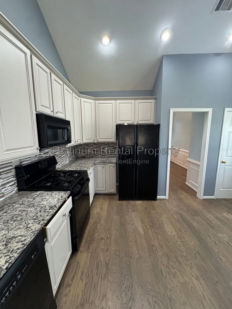 Gallery Image 35