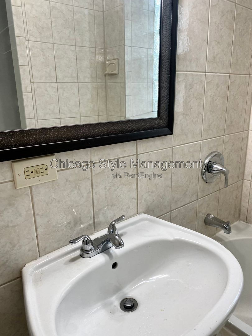 Gallery Image 16