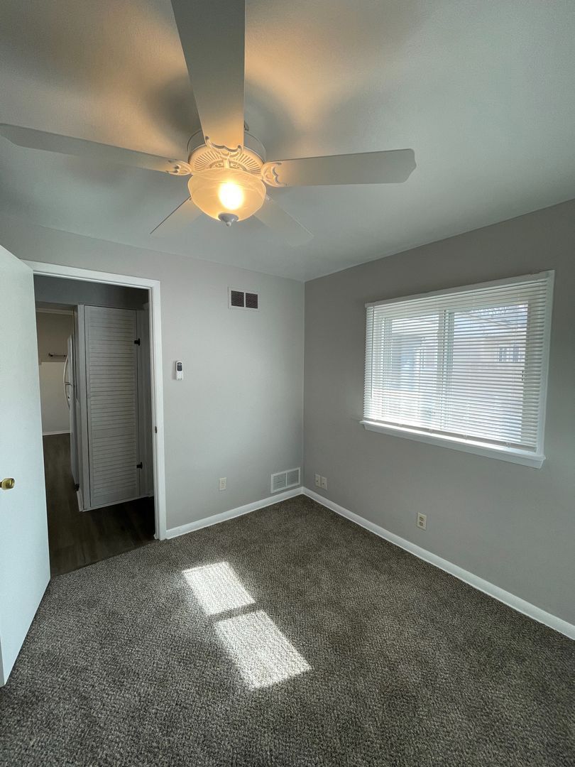Gallery Image 16