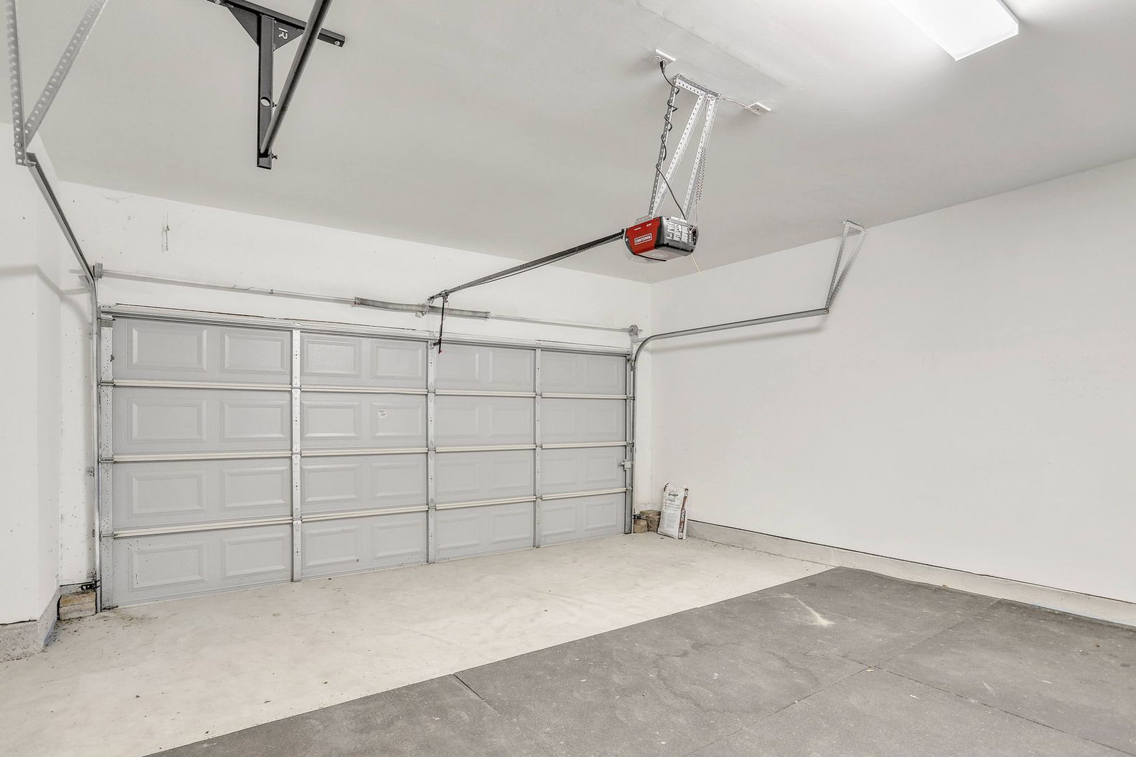 Gallery Image 19