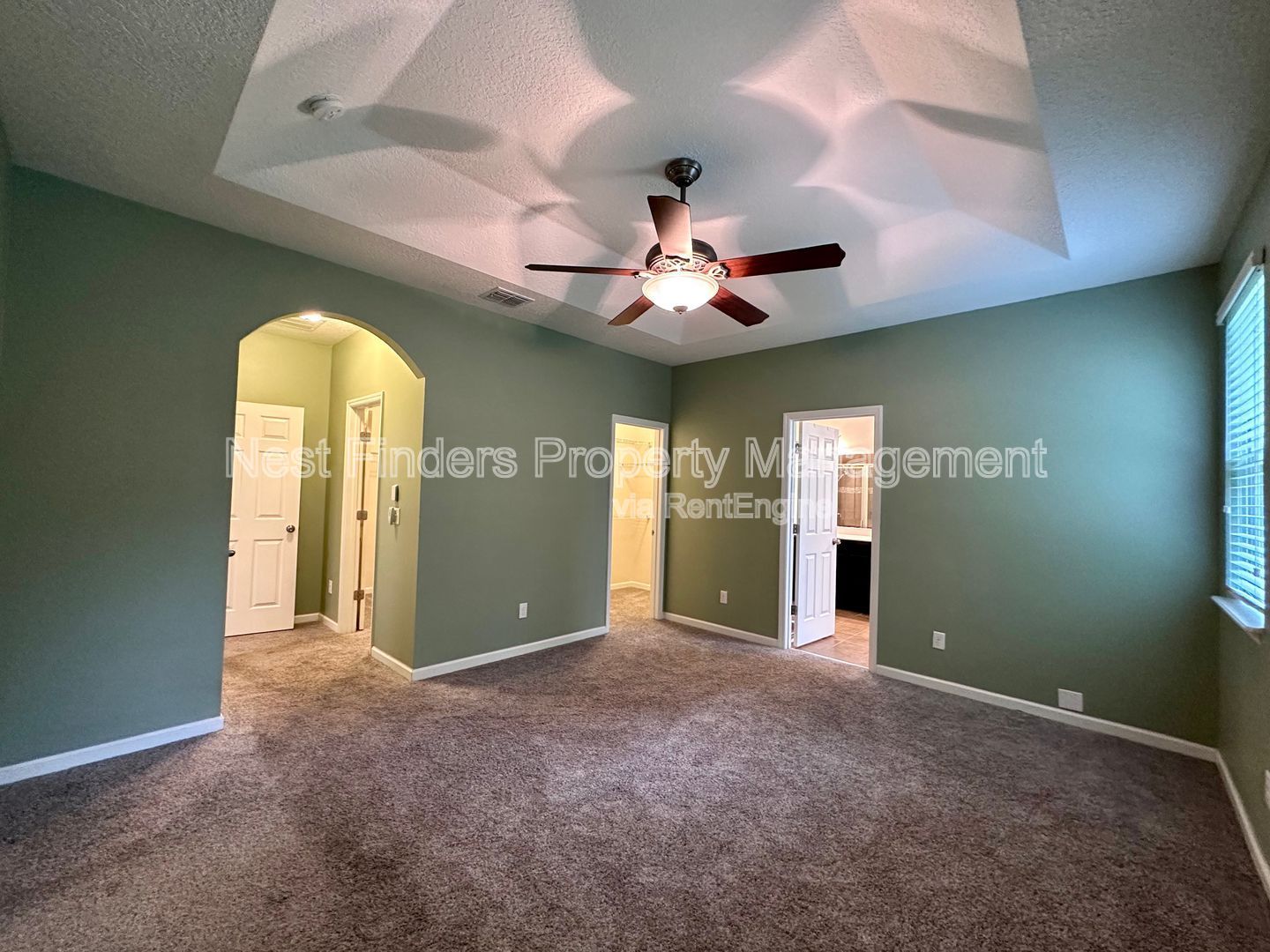 Gallery Image 37