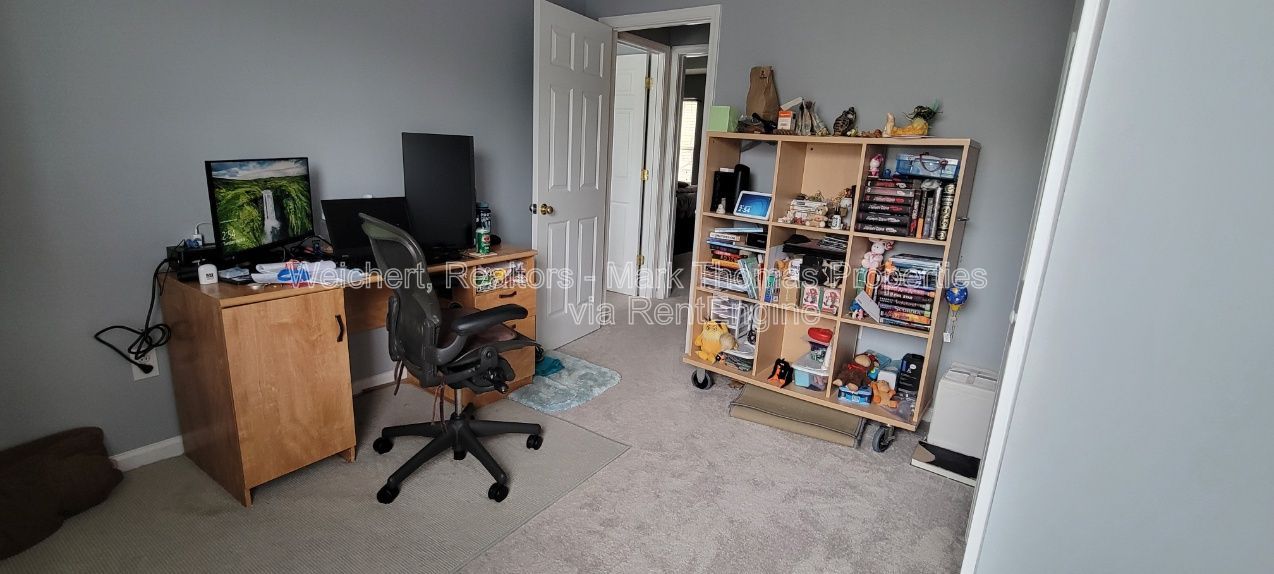Gallery Image 10