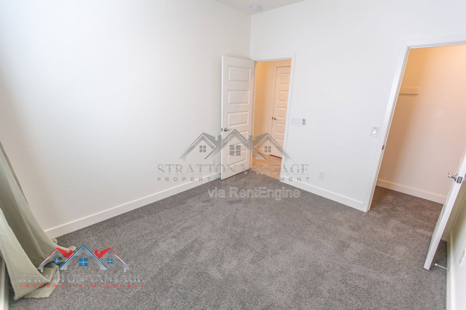 Gallery Image 32