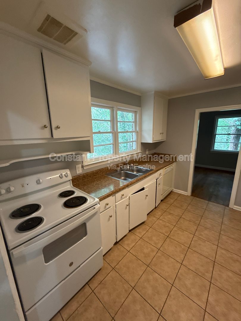 Gallery Image 8
