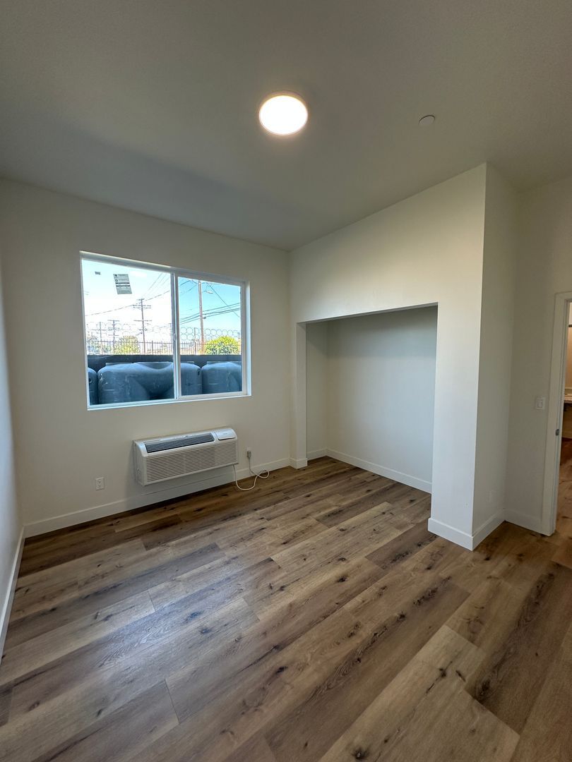 Gallery Image 6