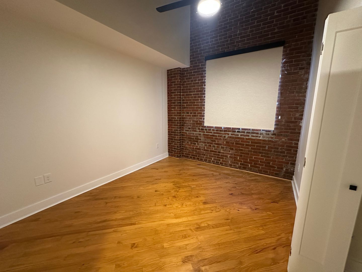 Gallery Image 15
