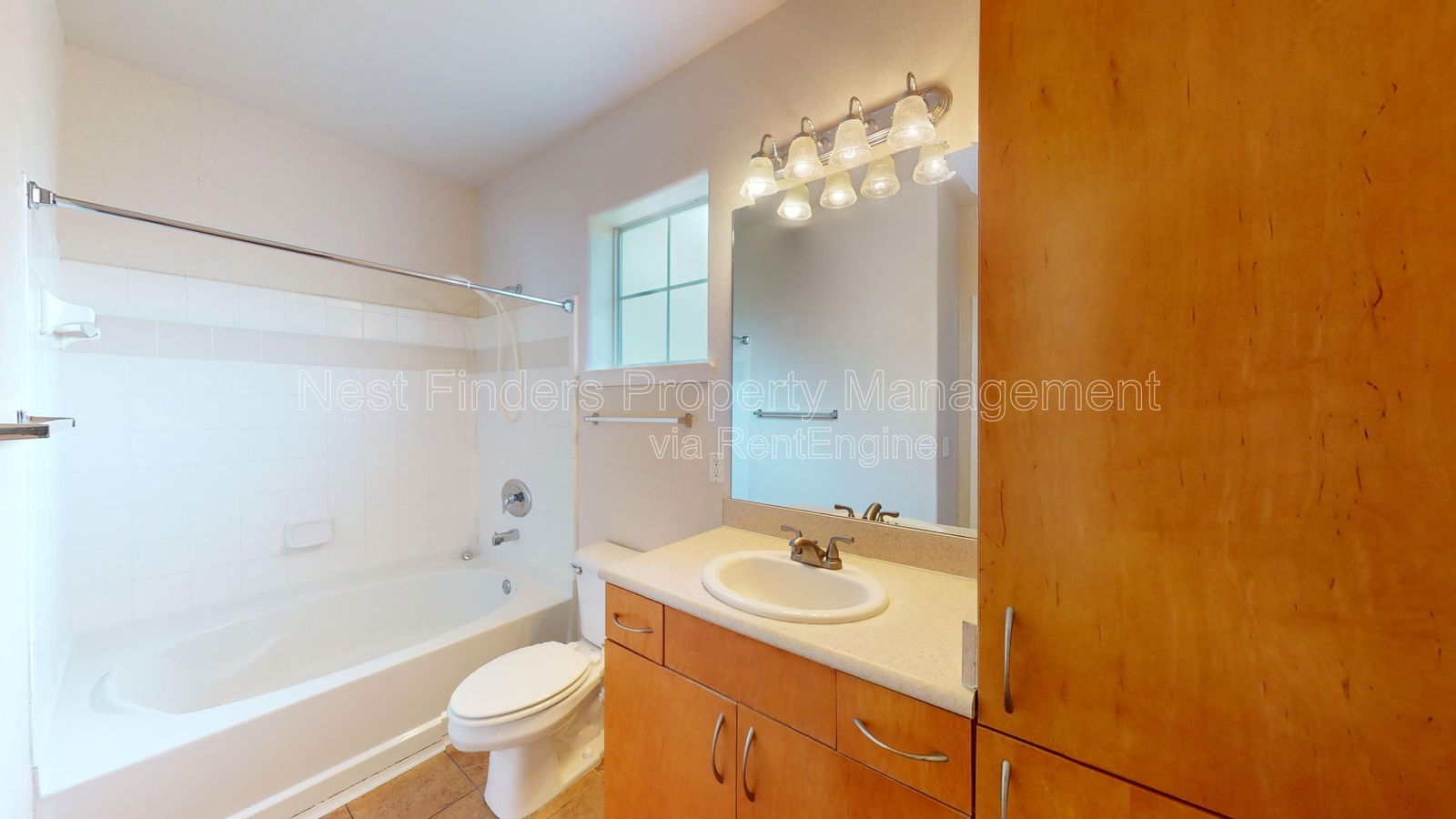 Gallery Image 17