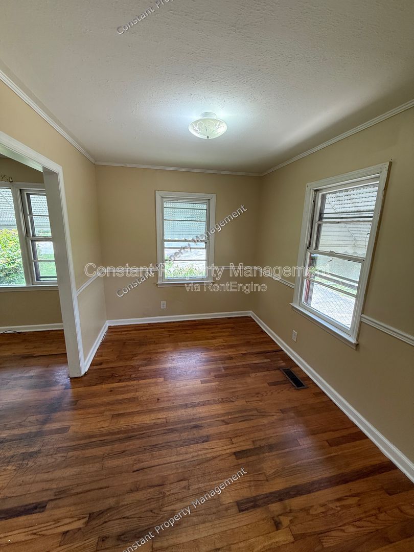 Gallery Image 8