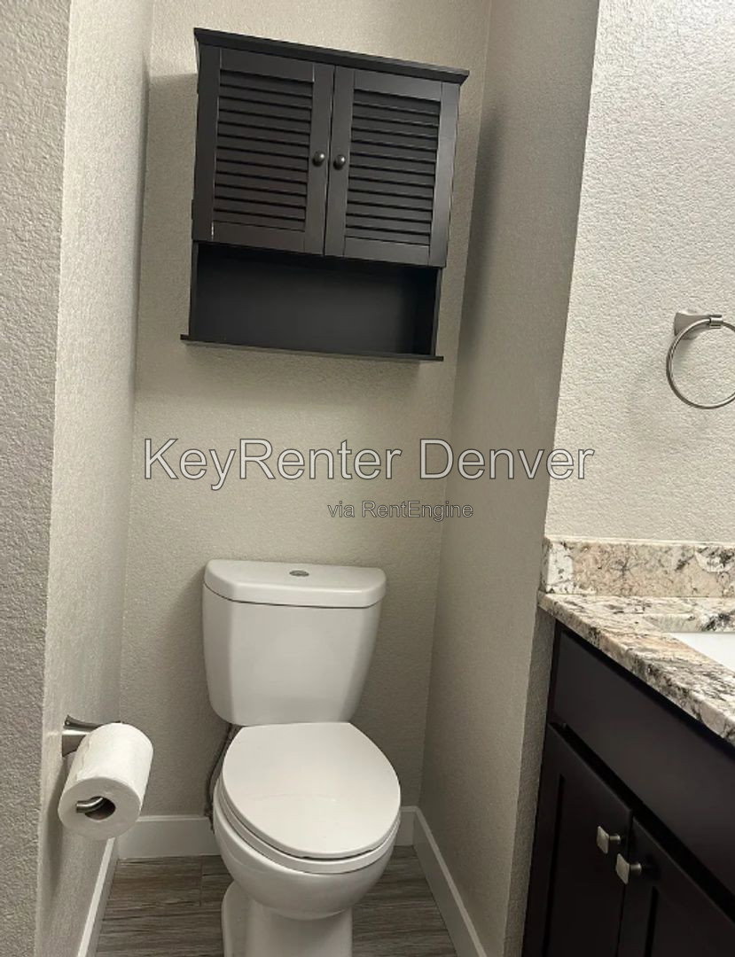 Gallery Image 17