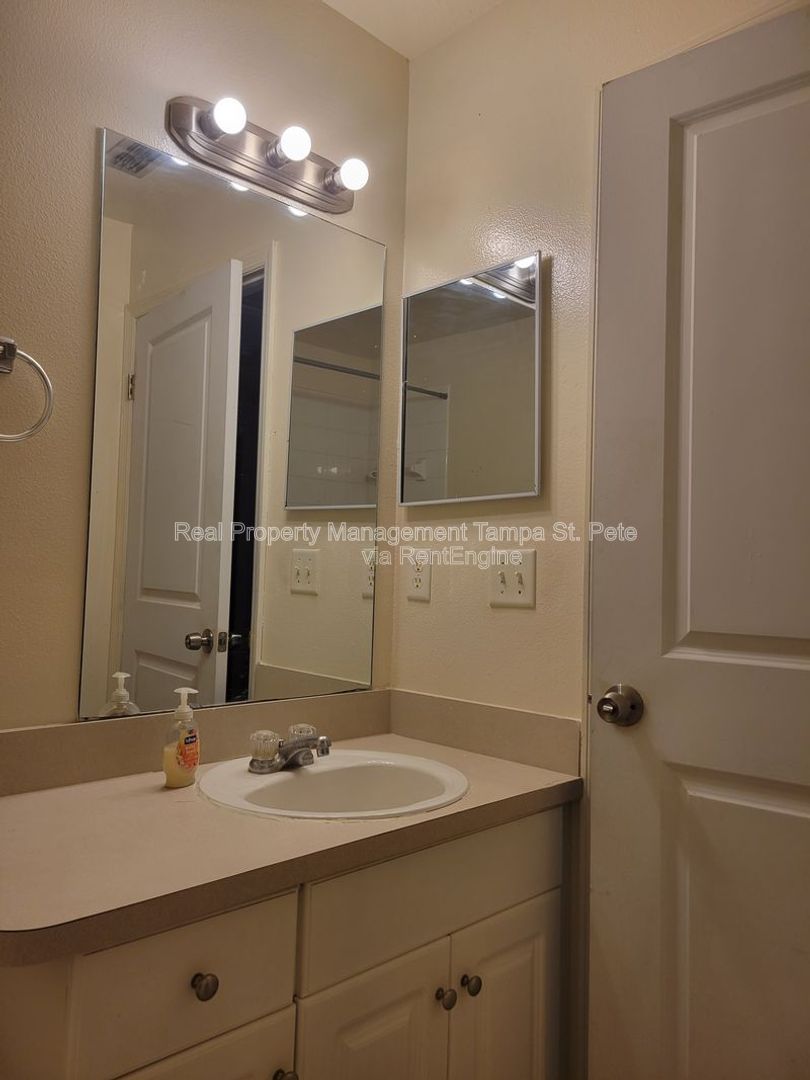 Gallery Image 22