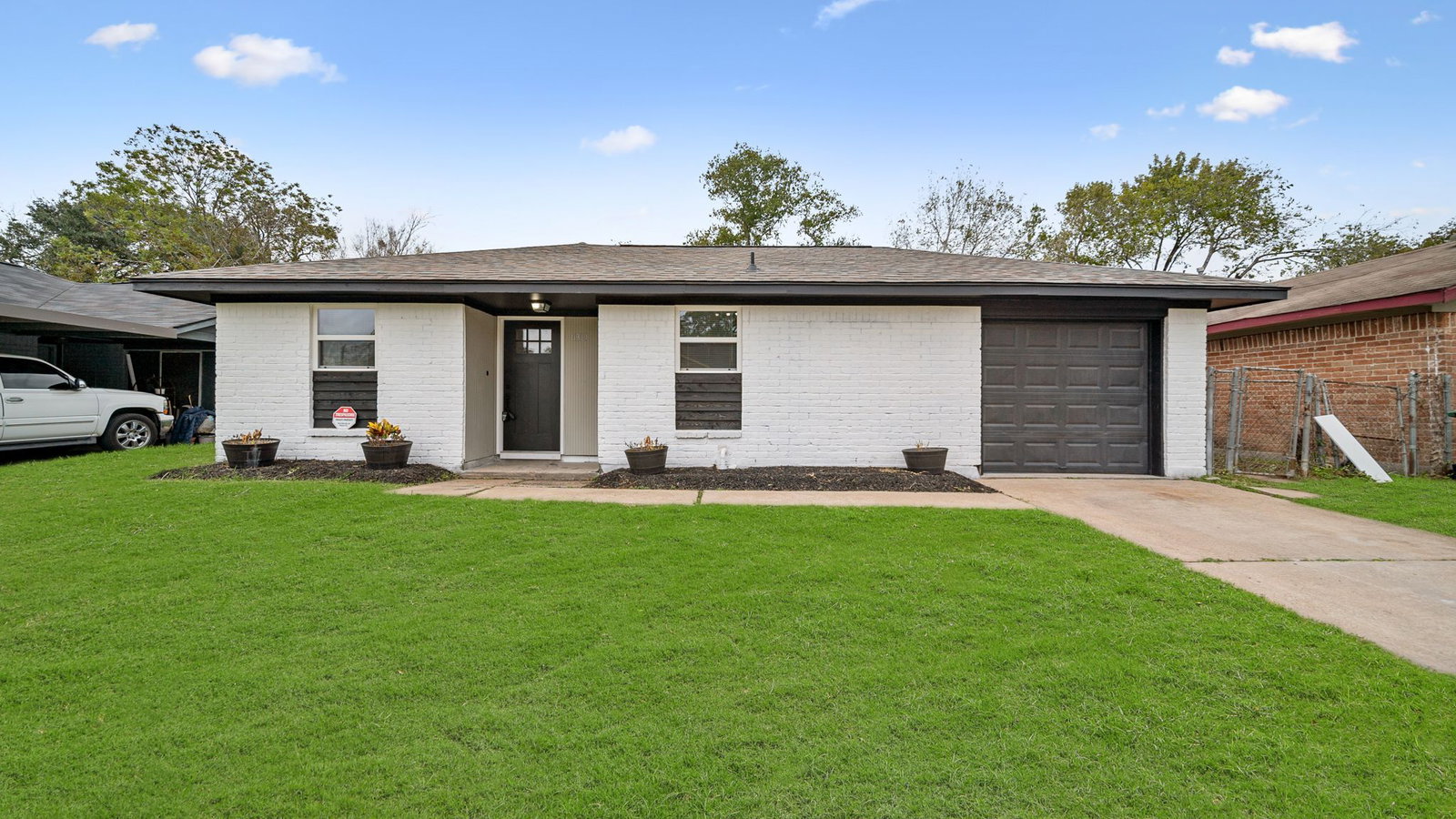 4 Bedroom Rental – 11330 Murr Way, Houston, TX 77048