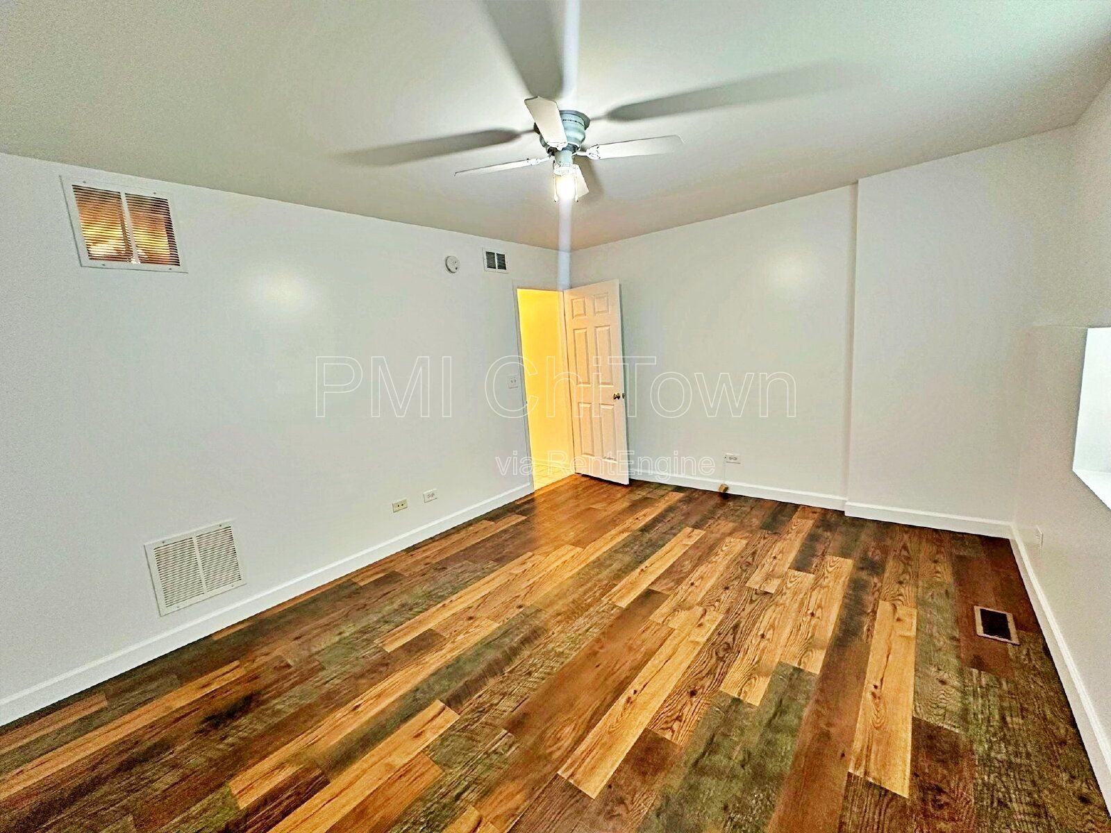 Gallery Image 38