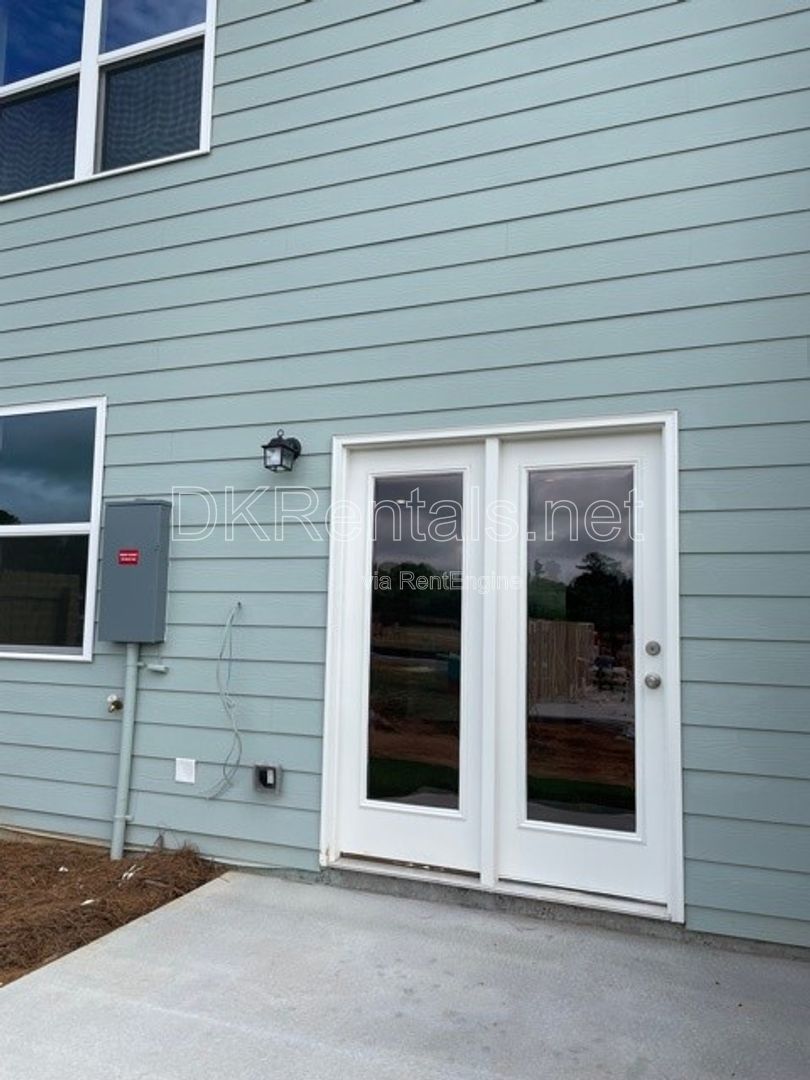 Gallery Image 19