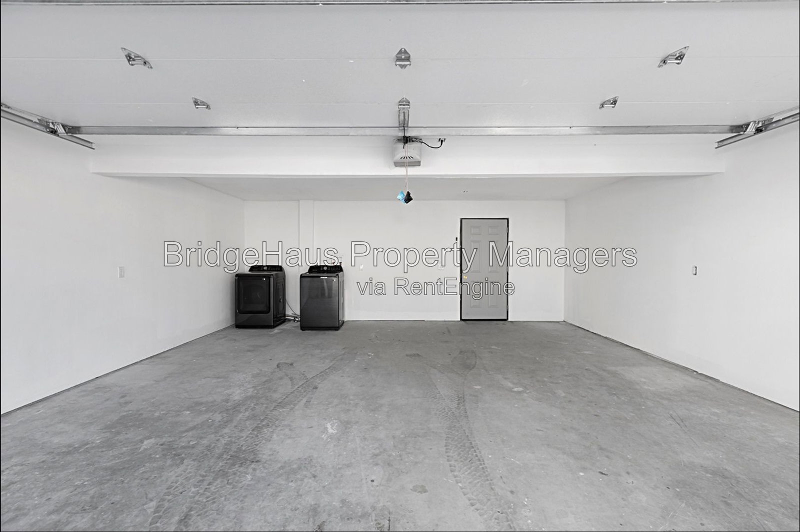 Gallery Image 19