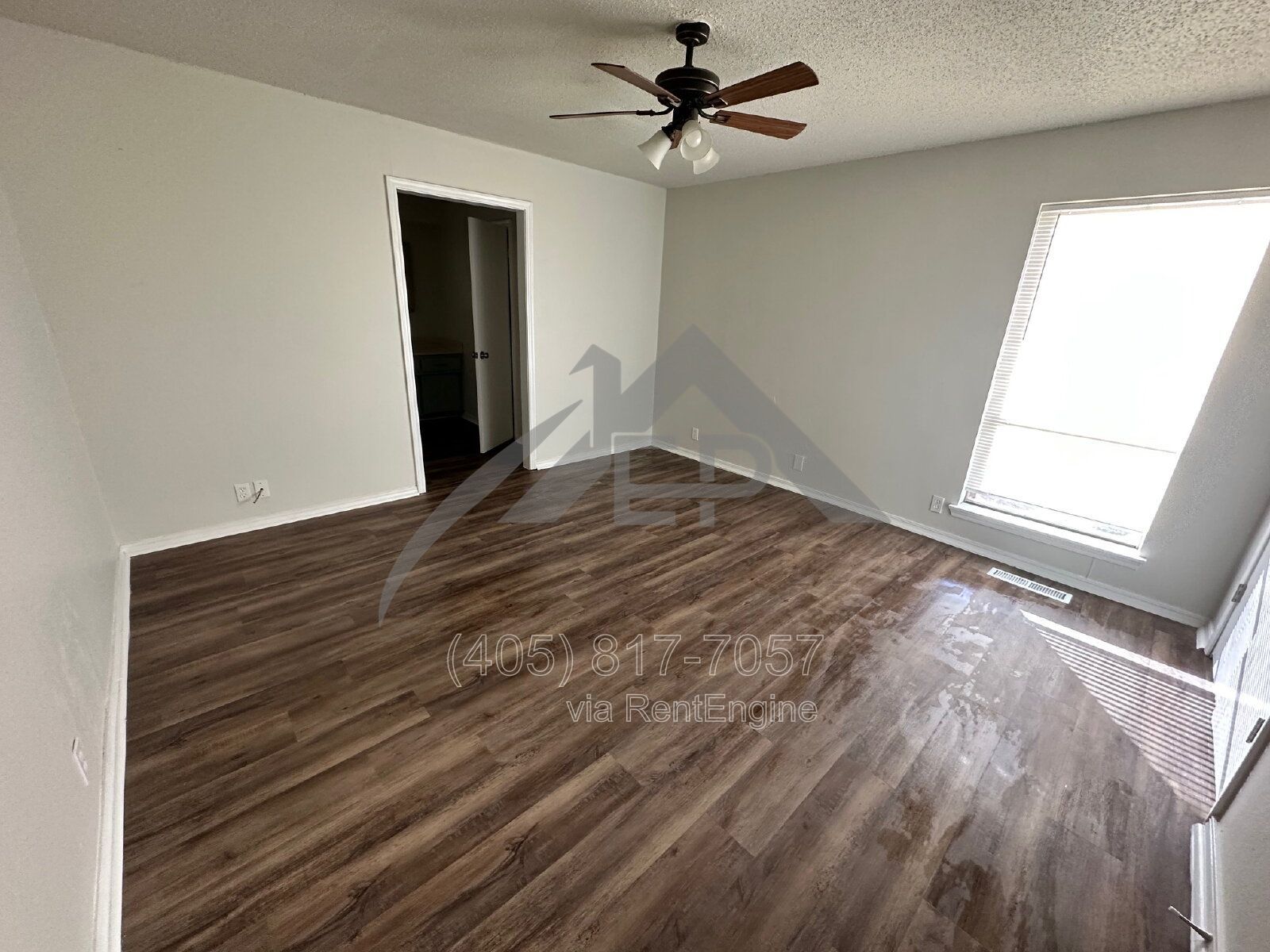 Gallery Image 17