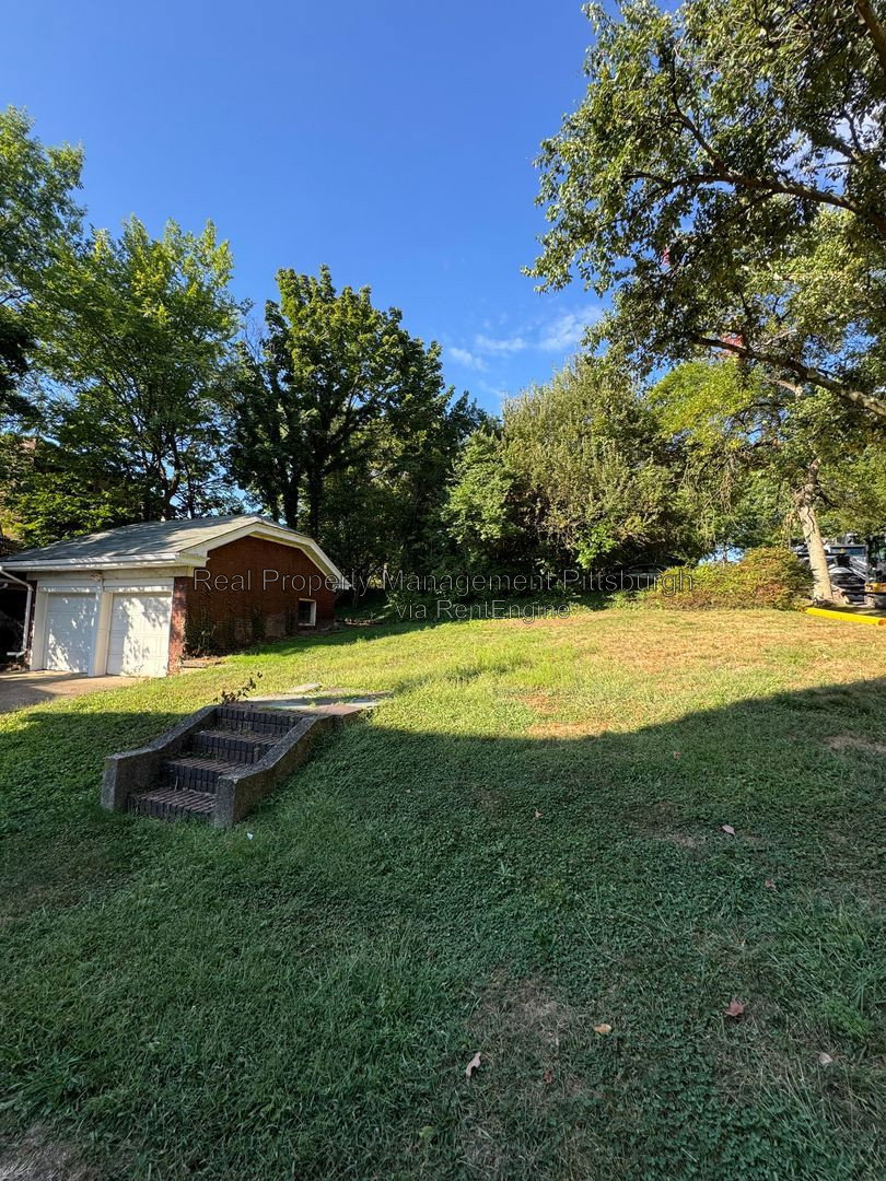 Gallery Image 15