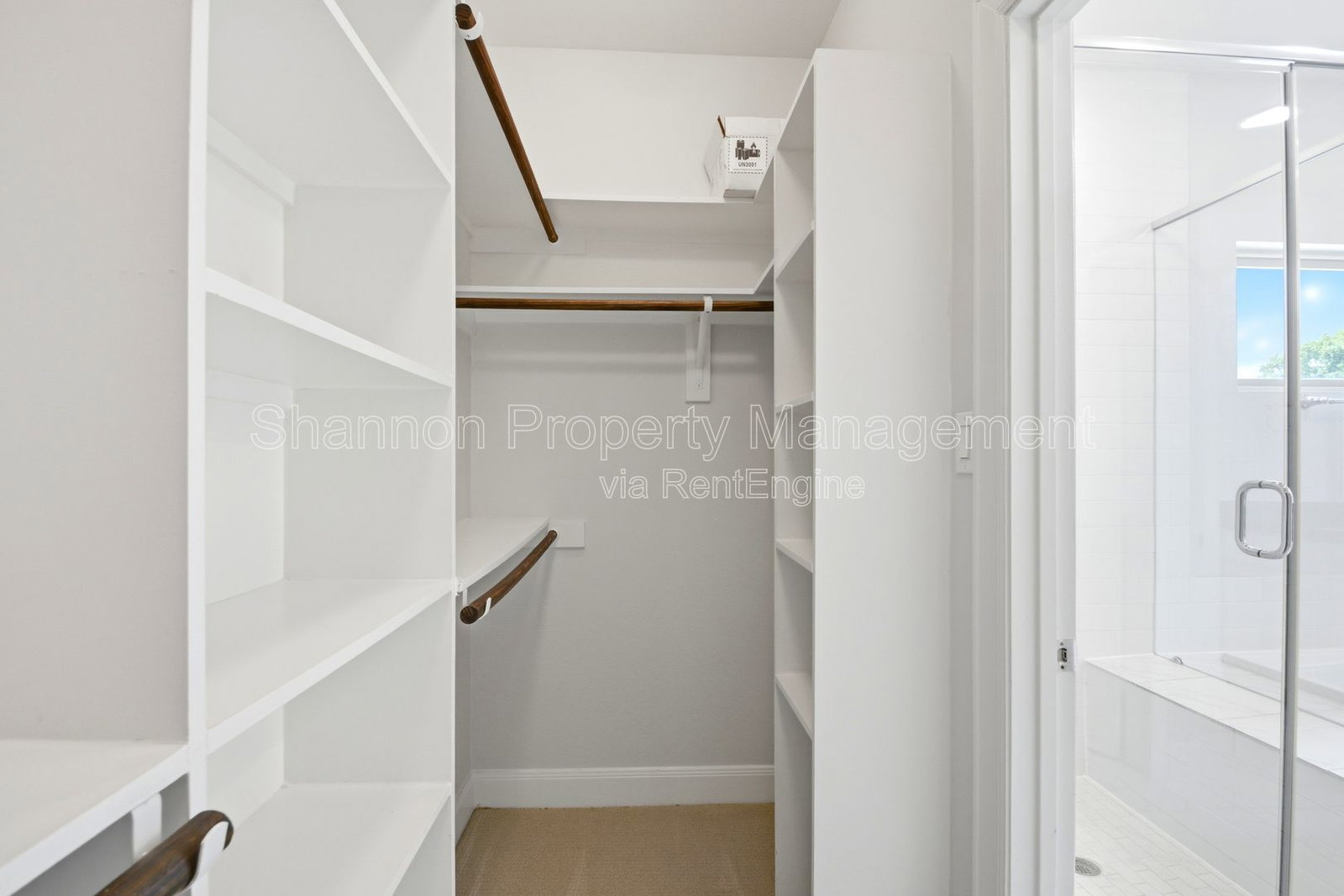 Gallery Image 16