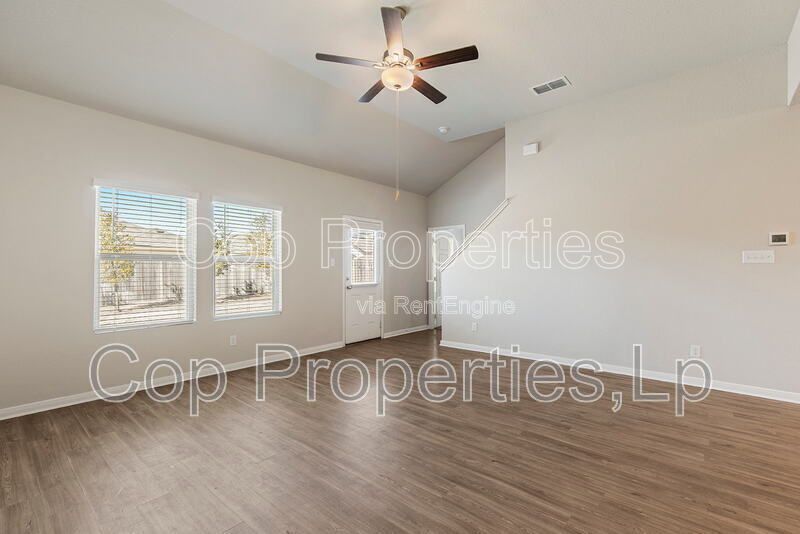Gallery Image 18