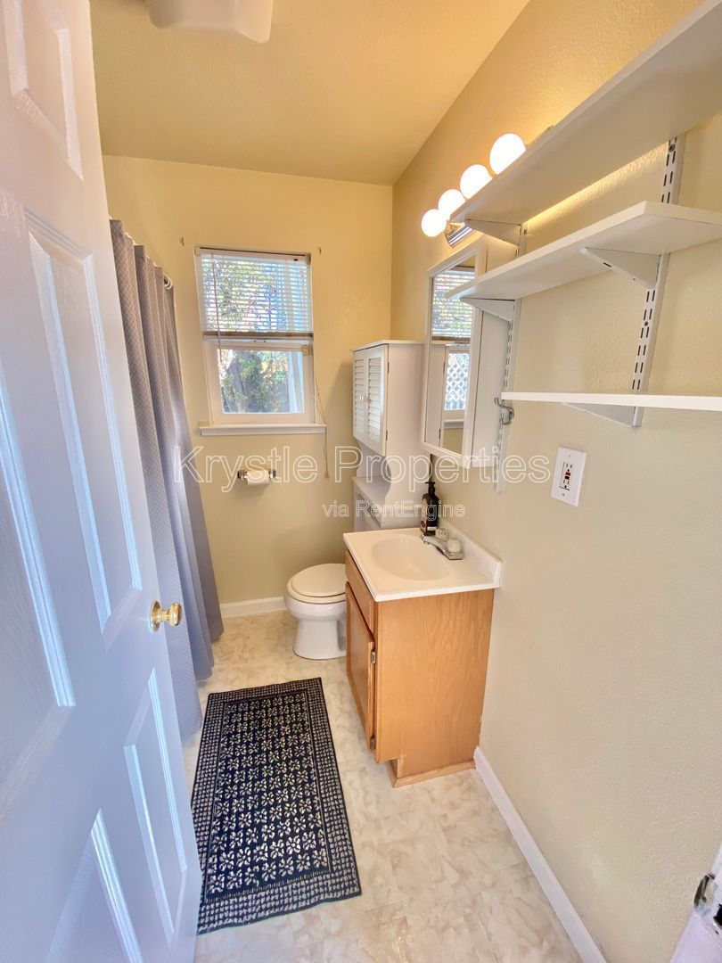 Gallery Image 15