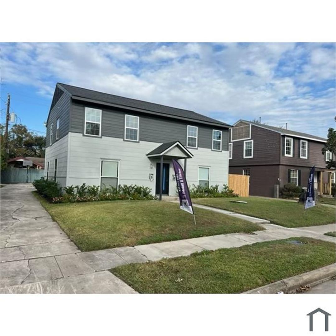 2 Bedroom Multi-Family Home – 3431 Rosedale Street #1, Houston, TX 77004