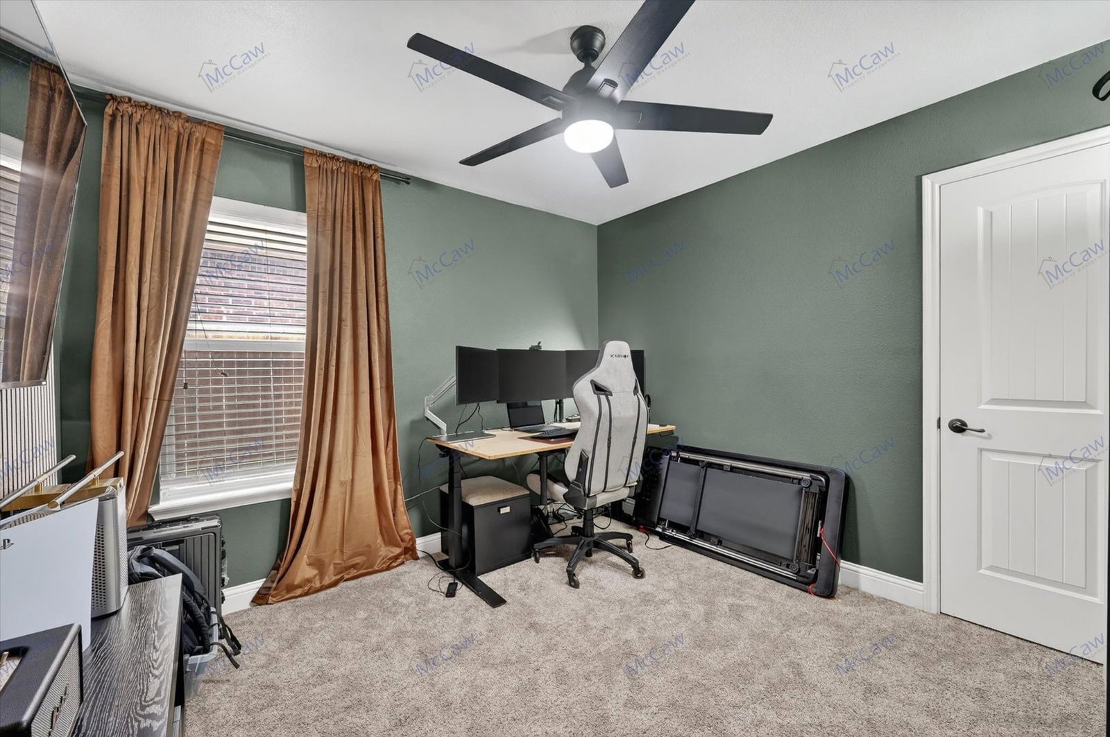 Gallery Image 12