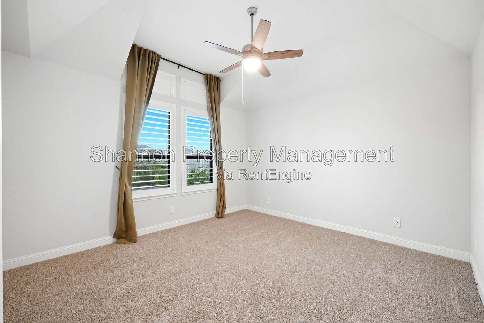 Gallery Image 26