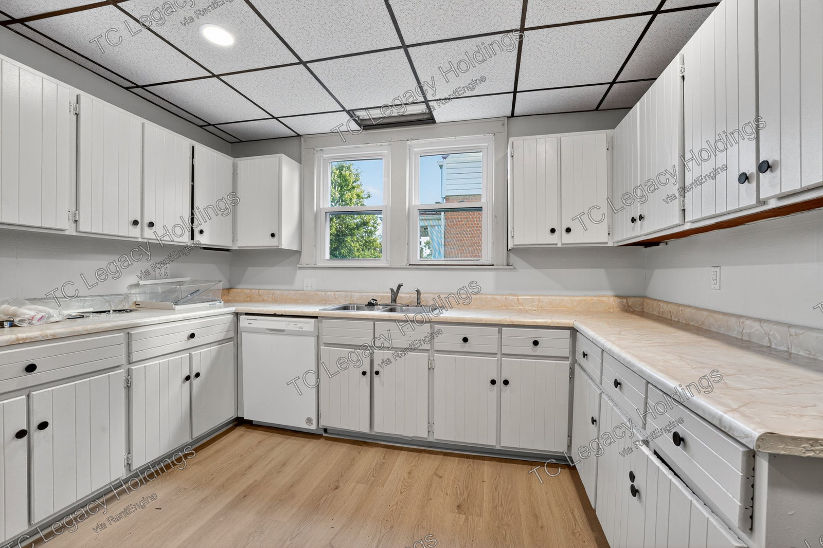 Gallery Image 13