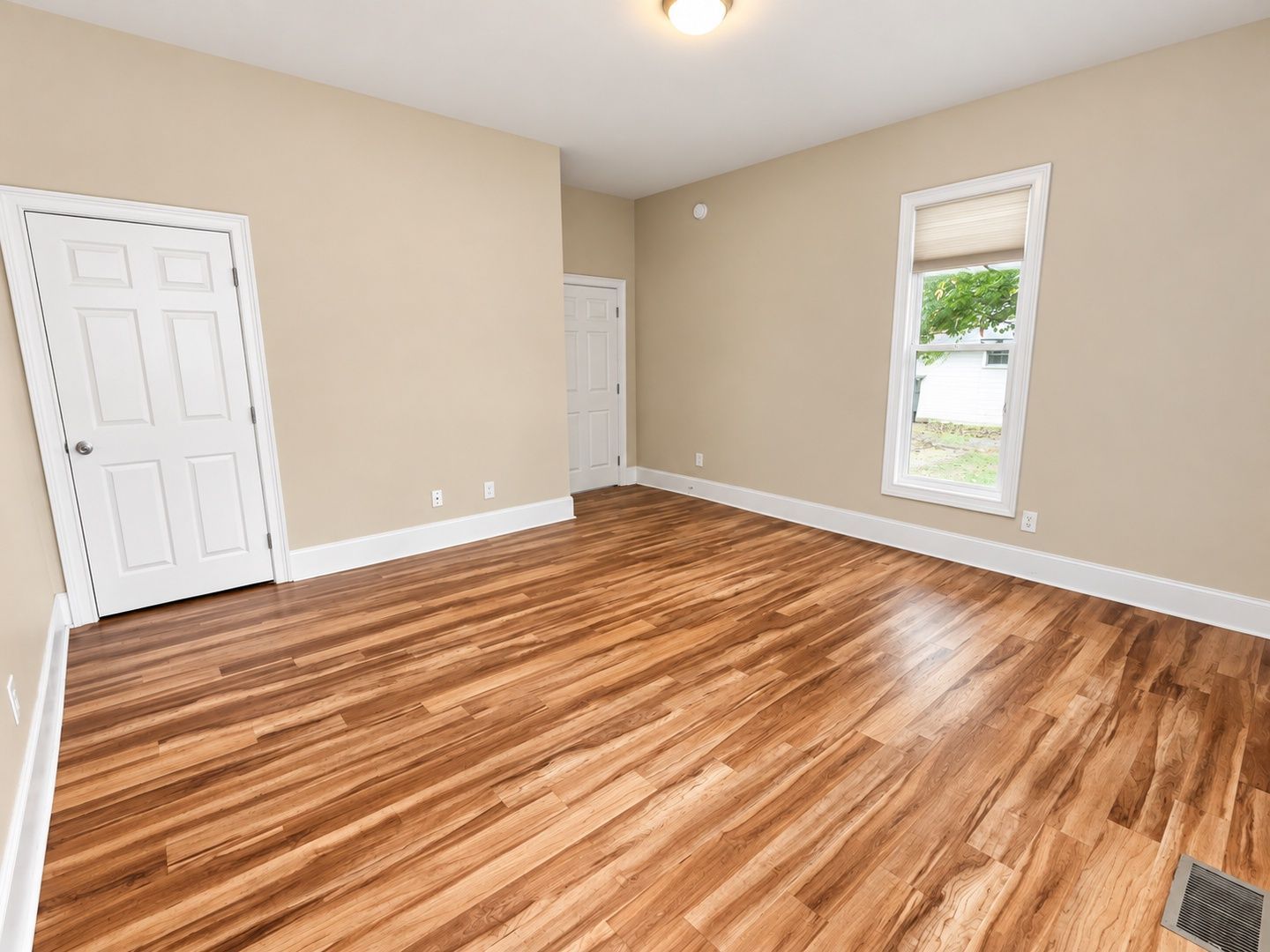 Gallery Image 19