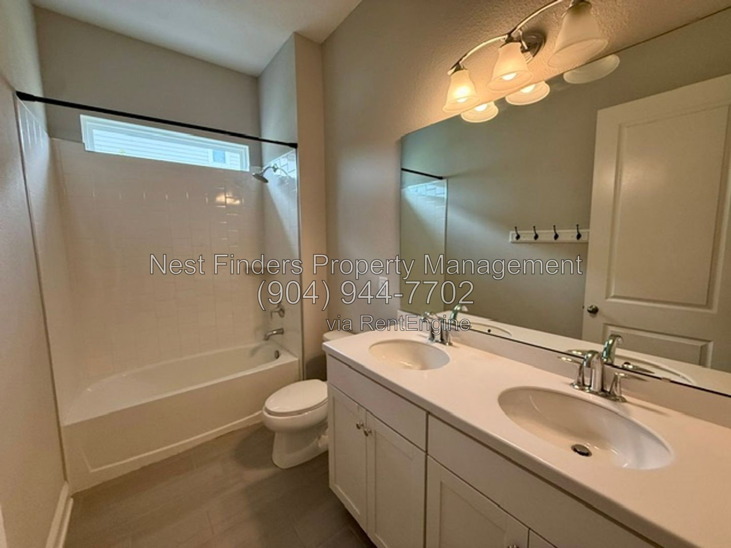 Gallery Image 16