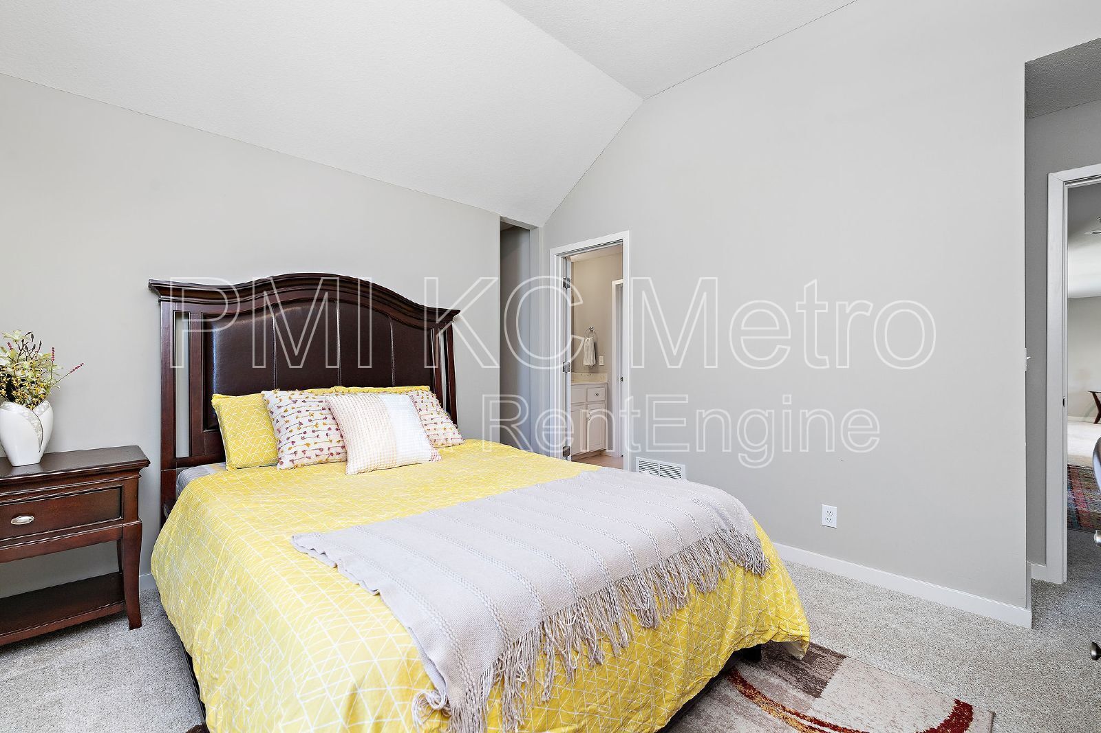 Gallery Image 33