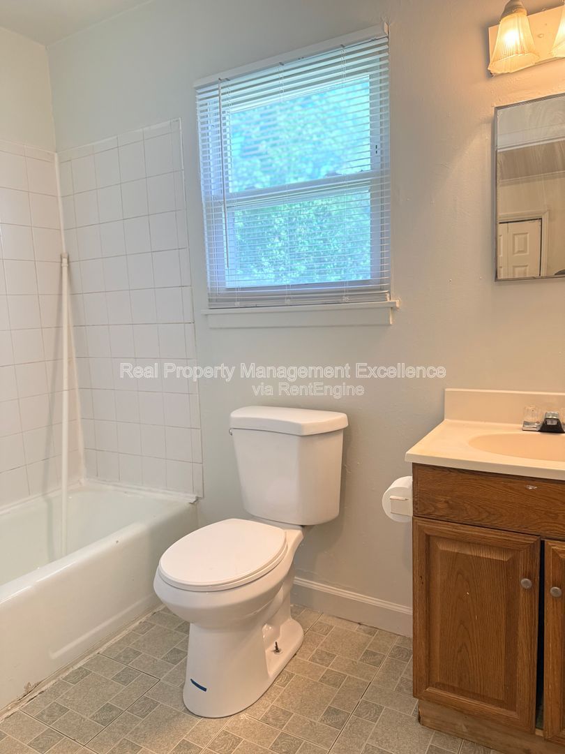 Gallery Image 18
