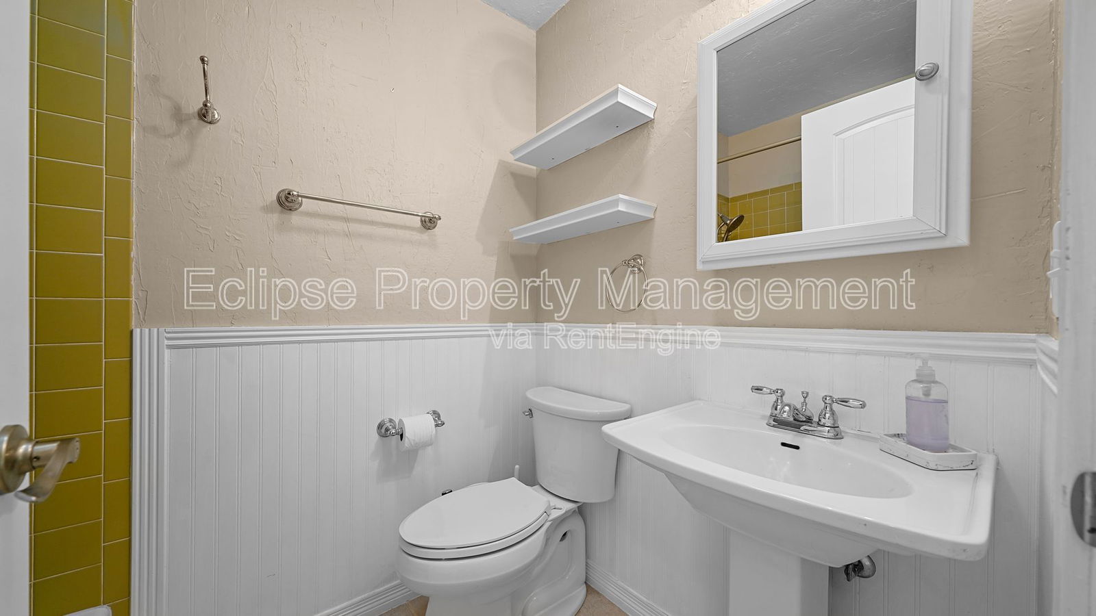 Gallery Image 16