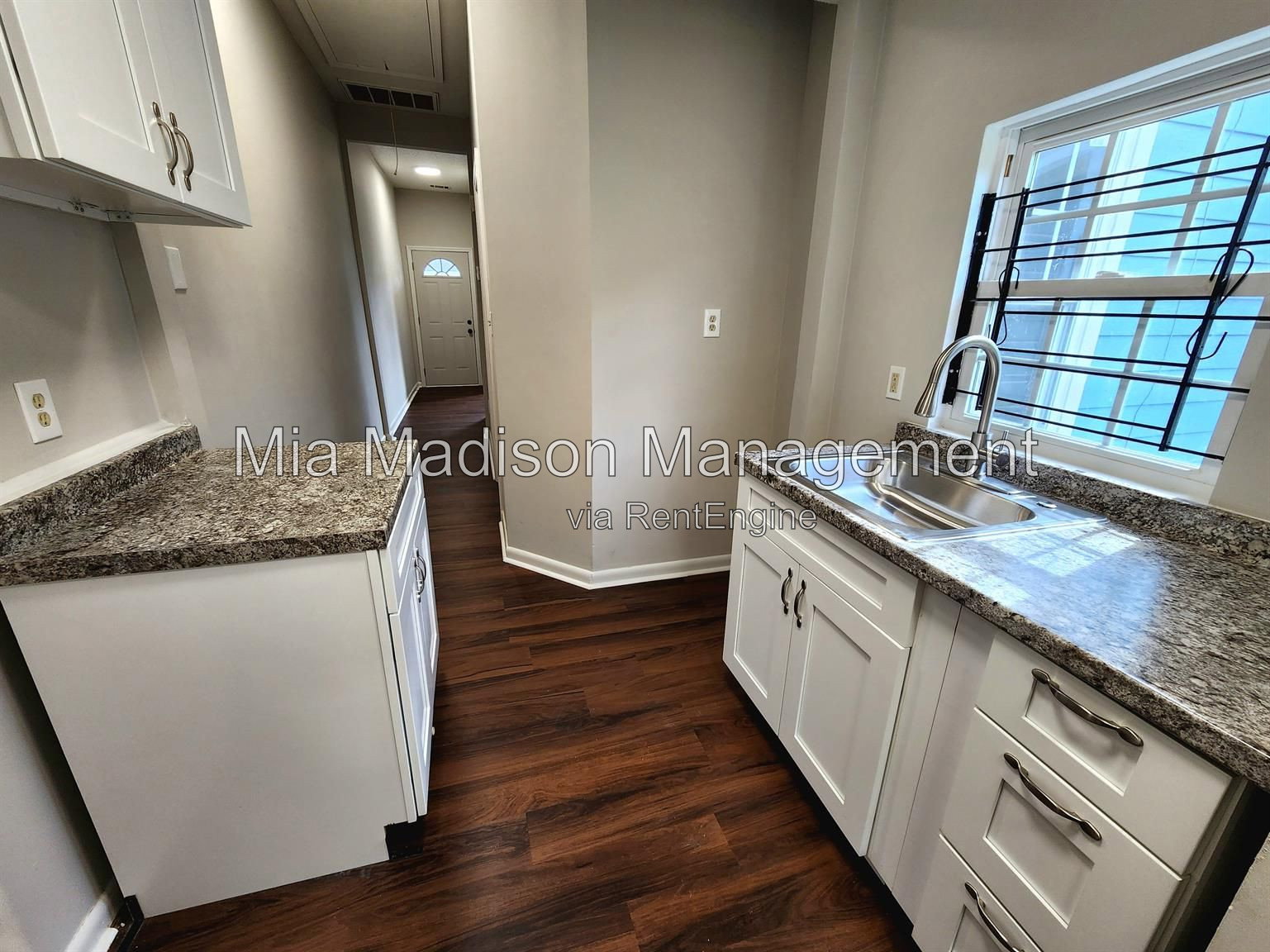 Gallery Image 14