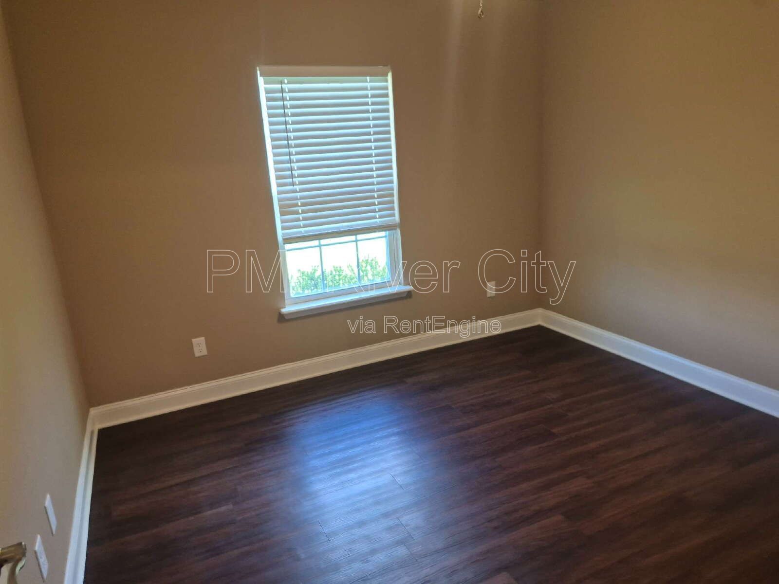 Gallery Image 31