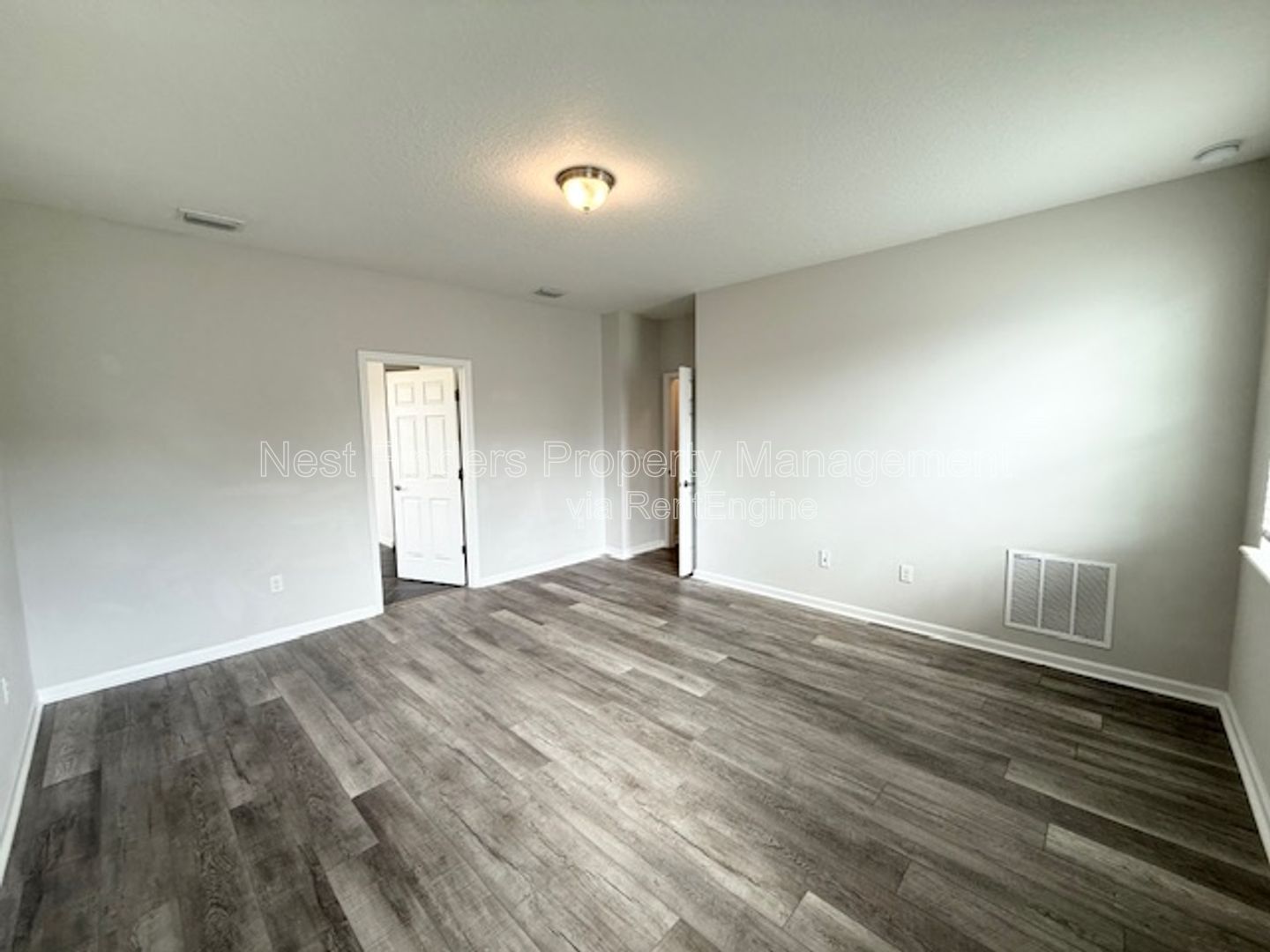 Gallery Image 18